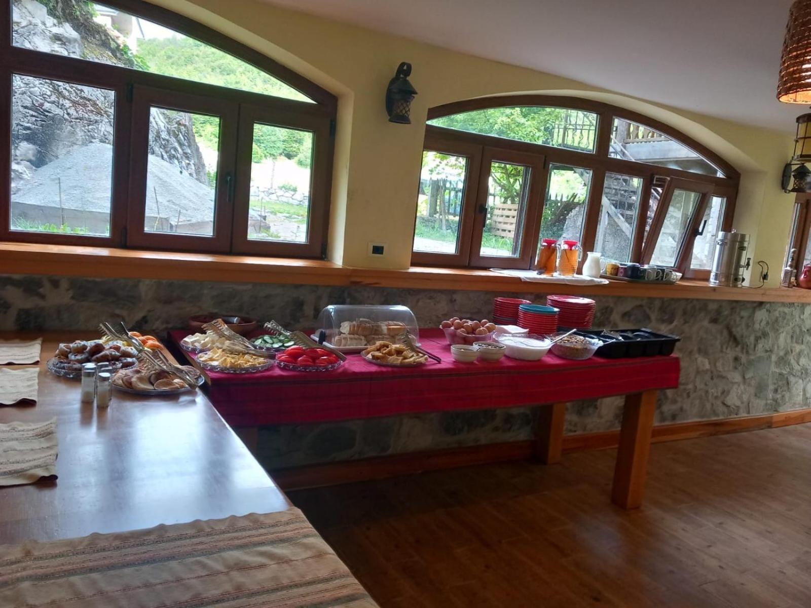 Hostel Valbona Valbone Extérieur photo